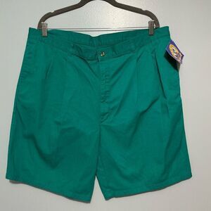 Ash Creek Trading Men's Vintage Green pleated Shorts size 42 NWT